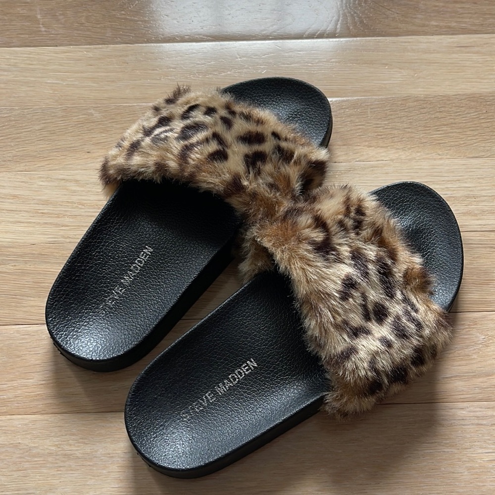 Steve Madden sandals